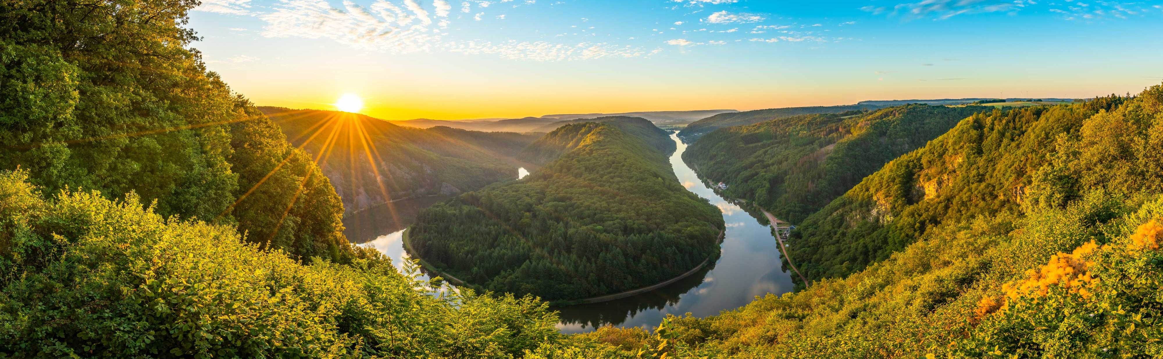 Saarschleife im Sommer